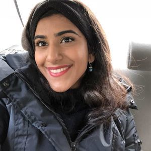 Meet your Posher, Aliya